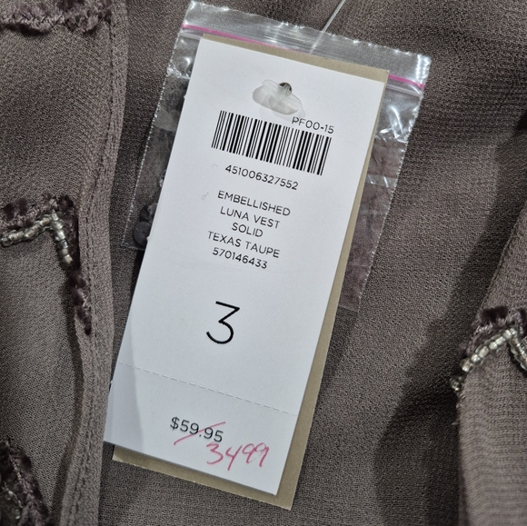 NWT Chicos embellished vest - Picture 5 of 9